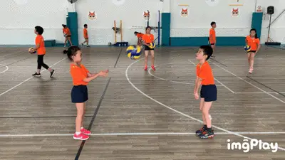 场上场下三人染红 皇马主场负于塞尔塔